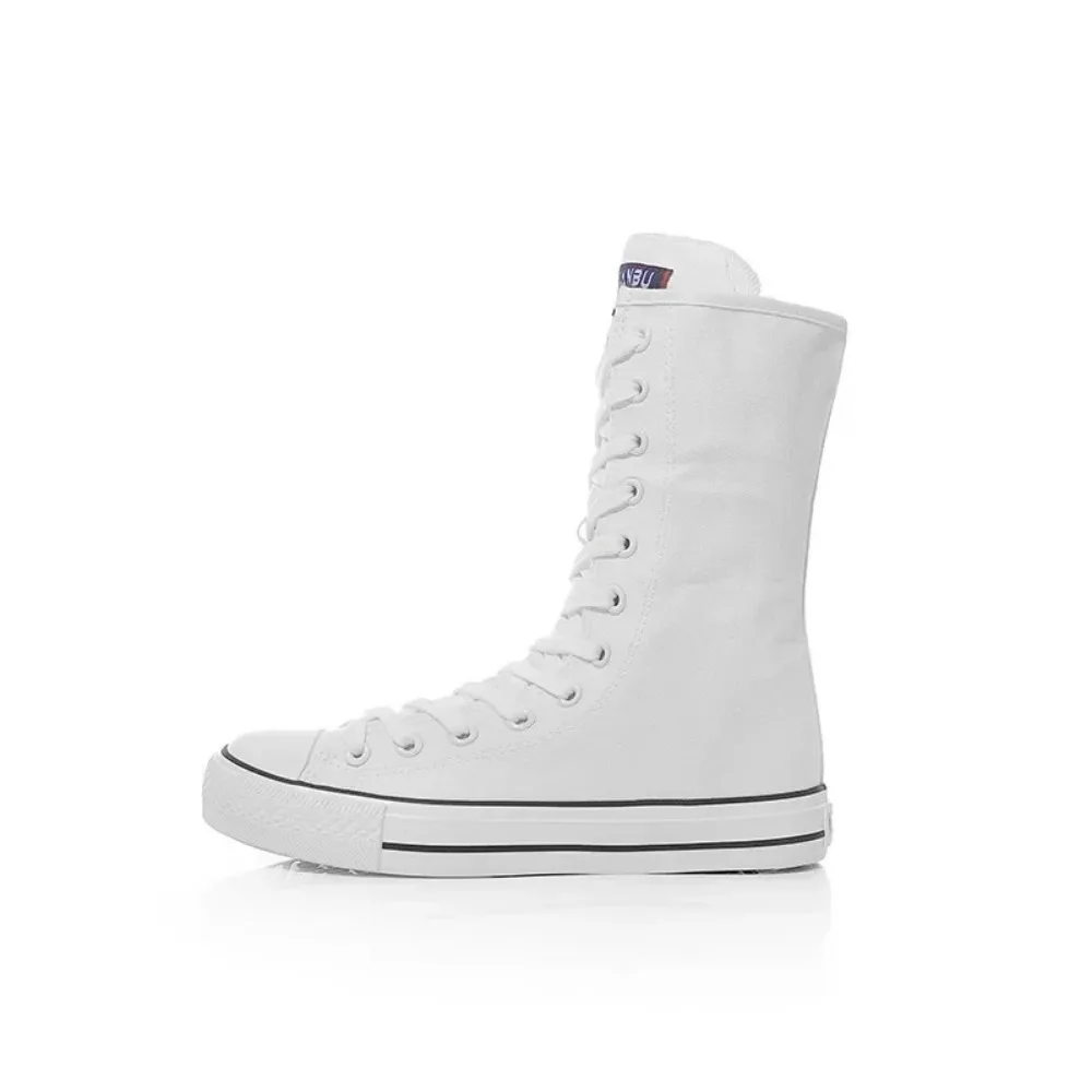 حذاء رياضي للجري بأربطة متوسطة - مراجعة Sneaker Zone وسعره